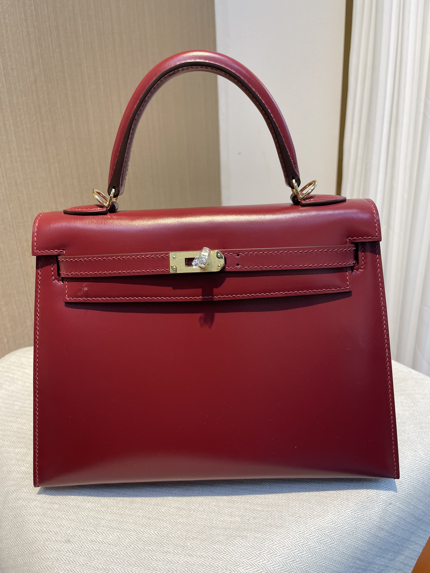 Hermes Kelly 28cm Handbag Shoulder Bag in Bordeaux Box Leather